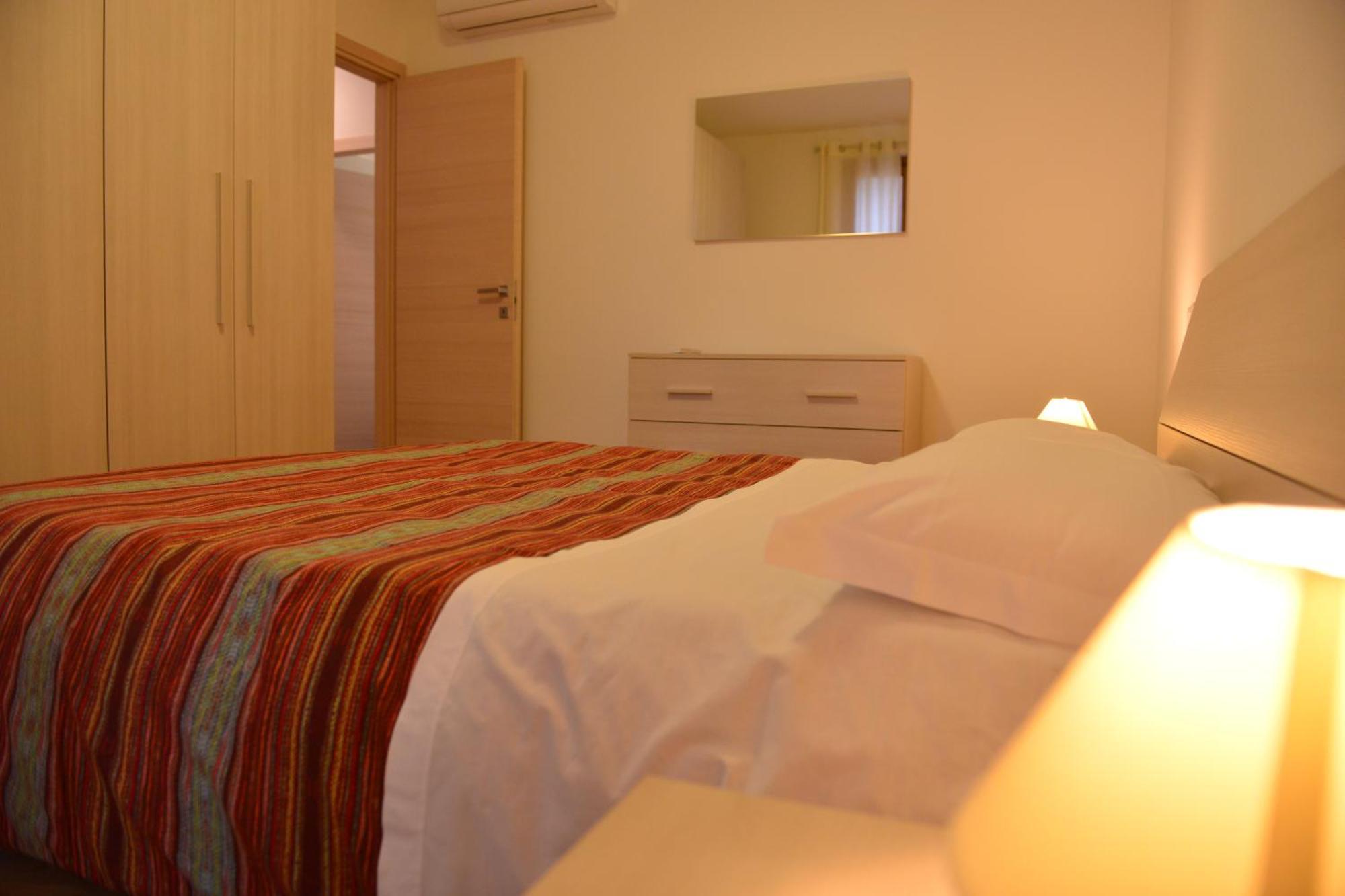 Residence Boschetti Manerba del Garda Habitación foto